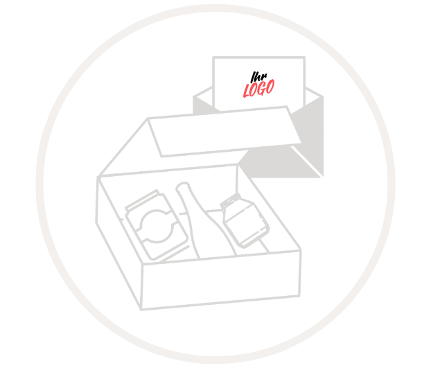 Abbildung eines geöffneten Geschenksets mit einer Flasche, zwei Gläsern und einer personalisierten Grußkarte mit Platz für ein Logo