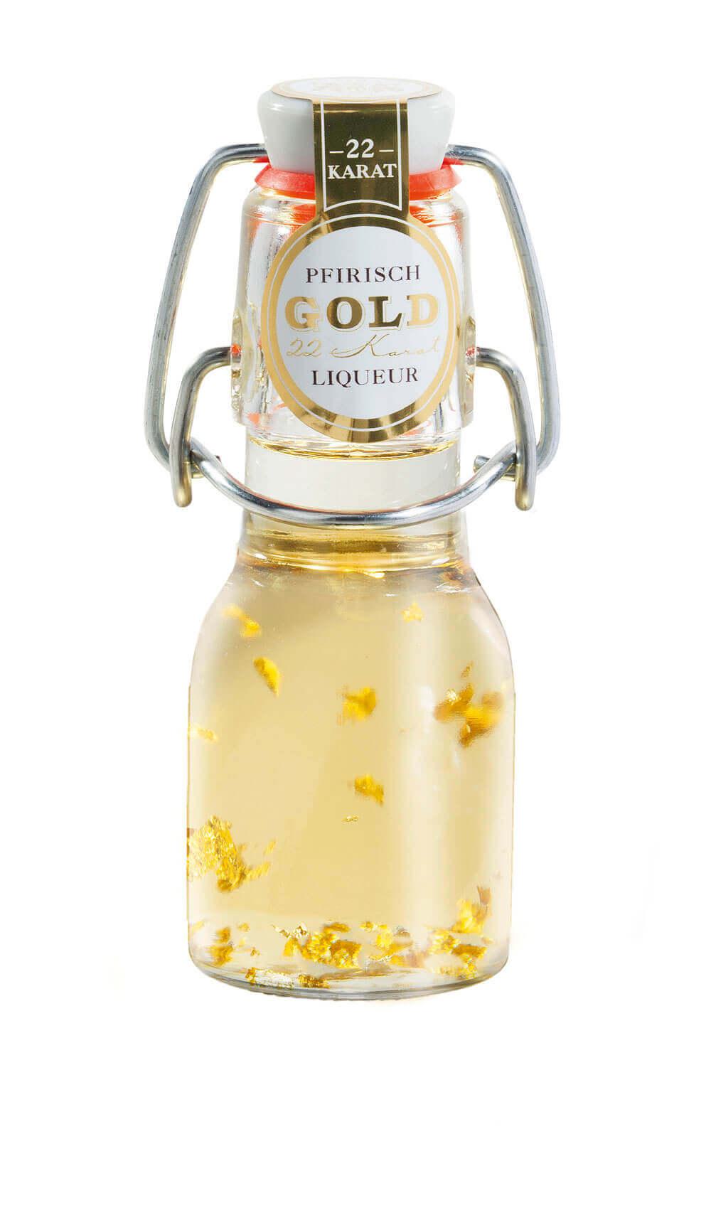 Gold-Pfirsich Likör -mini-: Unser Gold-Pfirsich Likör -mini- ist ein wahres Meisterwerk der Feinkostkunst. Seit 1814 steht...