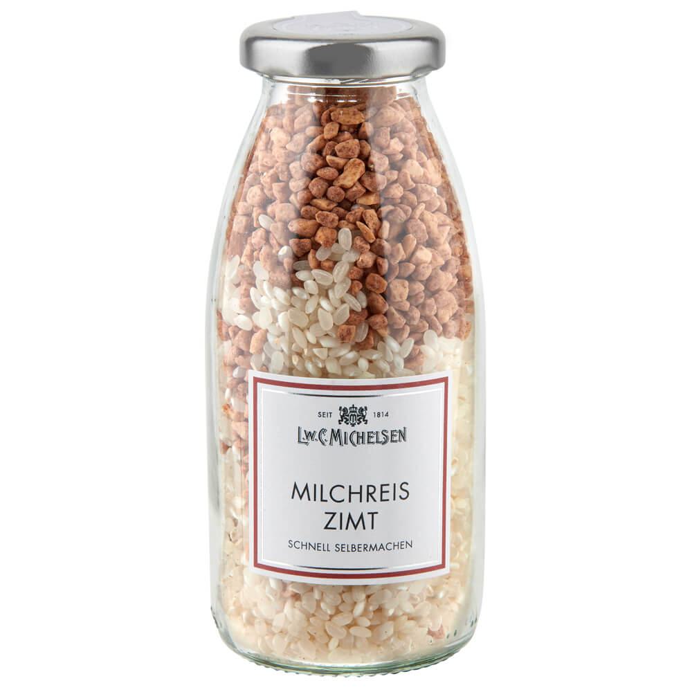 Milchreis mit Zimtstange: Tauchen Sie ein in die Welt des Genusses mit unserer aromatischen Milchreis-Mischung, verfeinert...
