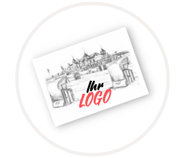 Personalisierbares Logo vor einer Skizze eines historischen Gebäudeensembles, ideal für kreative Projekte.